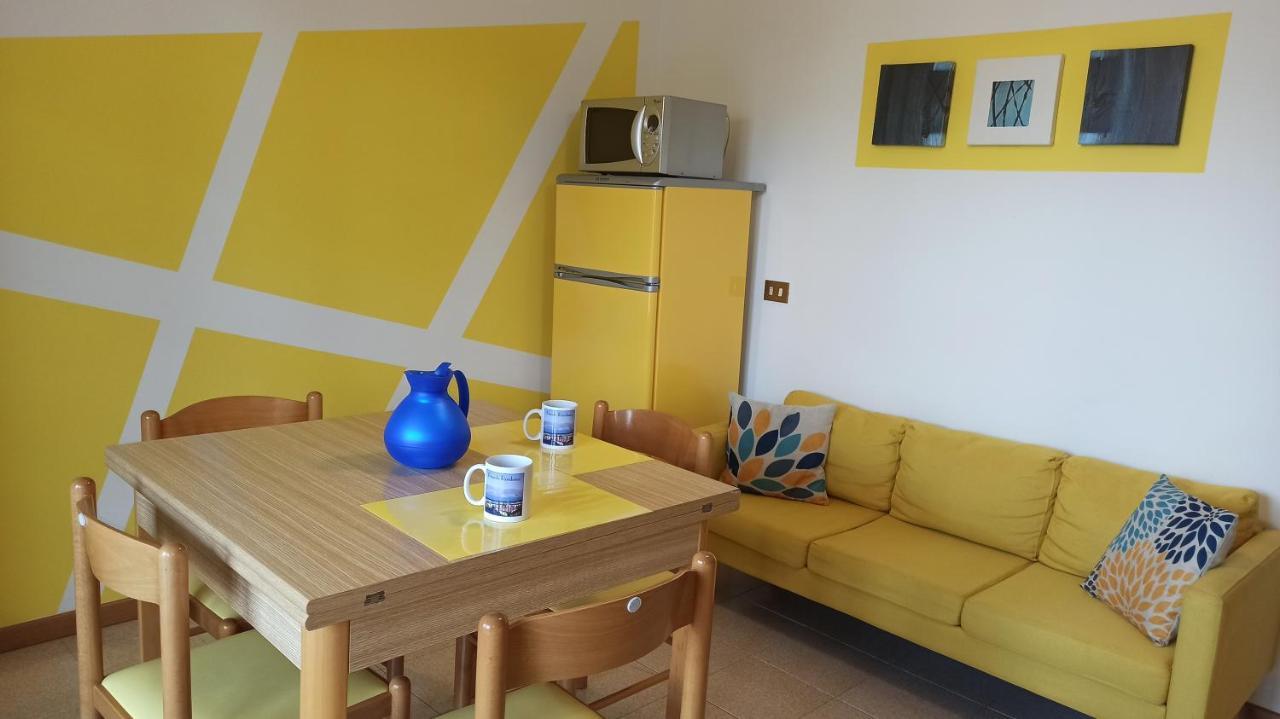 מאלצ'סינה Piccolo Residence מראה חיצוני תמונה